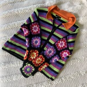 SOLDONDEPOP- Forever 21 Flower Crochet Striped Zip-Up Sweater 🌺